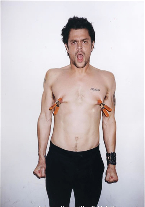 Johnny Knoxville and Kris Allen nude photos - BareMaleCelebs The Legendary ...