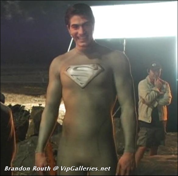 BMC :: Brandon Routh nude on BareMaleCelebs.com.