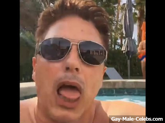 Ray Gill Nude - John Barrowman and Scott Gill Oops Nude Selfie Video - Gay-Male ...