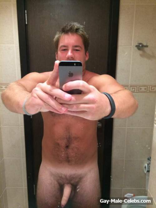 Rugby Star Tom Kinsey Leaked Cock and Asshole Selfie