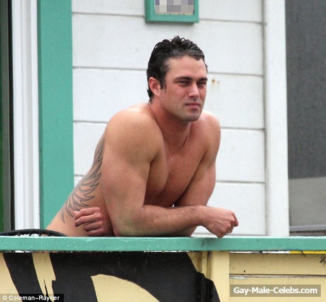 Taylor Kinney Nude and Flashing Bush From Pants
