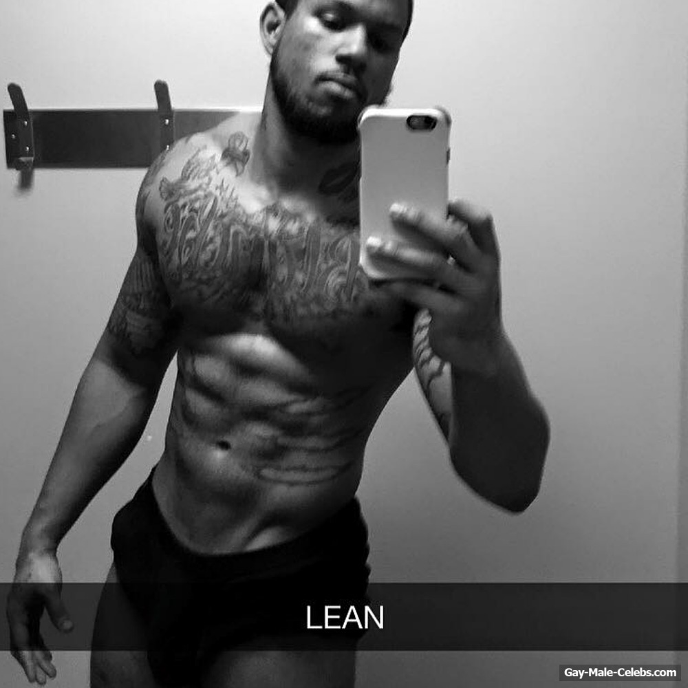 Black Male Model Sherrod Belton Frontal Nude Selfie Photos