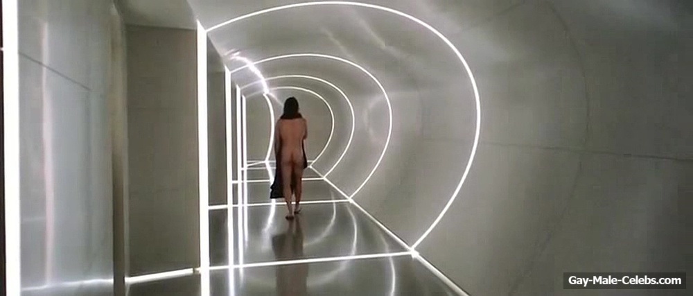 Chris Pratt Nude In A Shower In Passengers