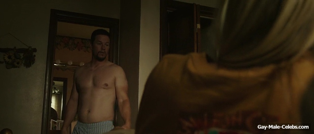 Mark Wahlberg Sexy Shirtless in Deepwater Horizon