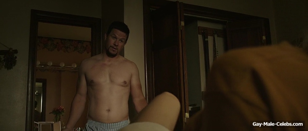 Mark Wahlberg Sexy Shirtless in Deepwater Horizon