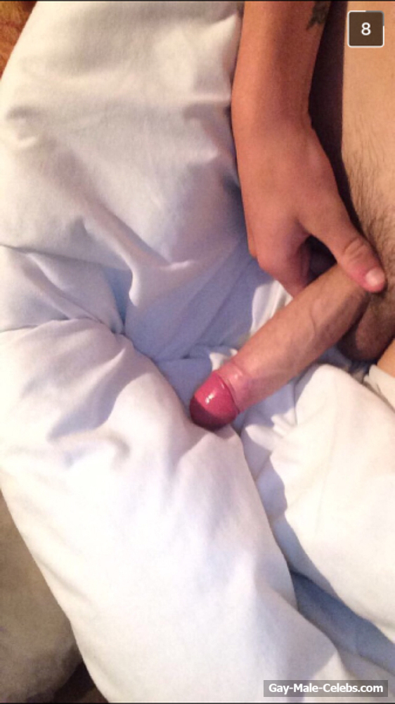 The X Factor UK Star Giles Potter Leaked Frontal Nude Selfie