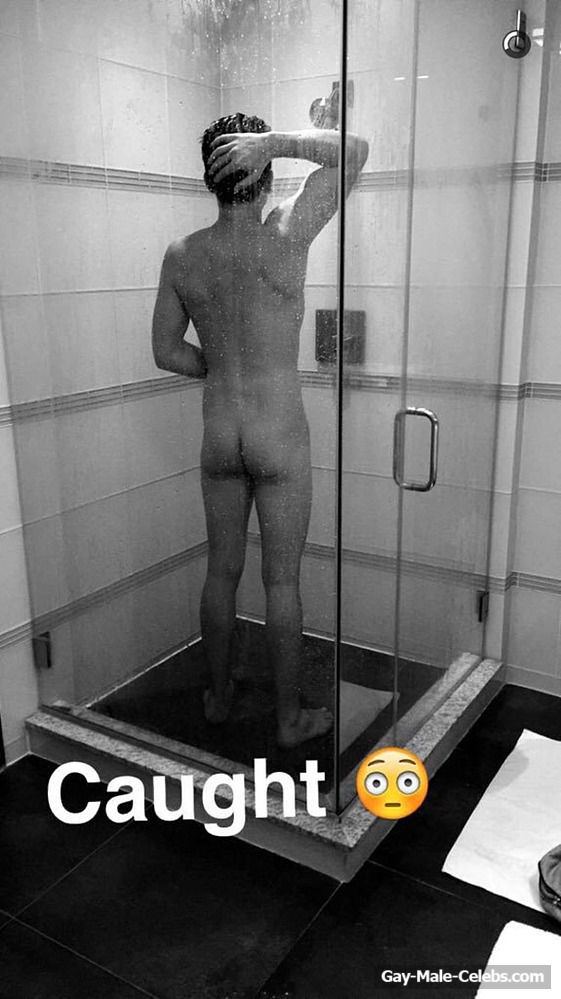 Charlie Puth Leaked Frontal Nude Selfie Pics.