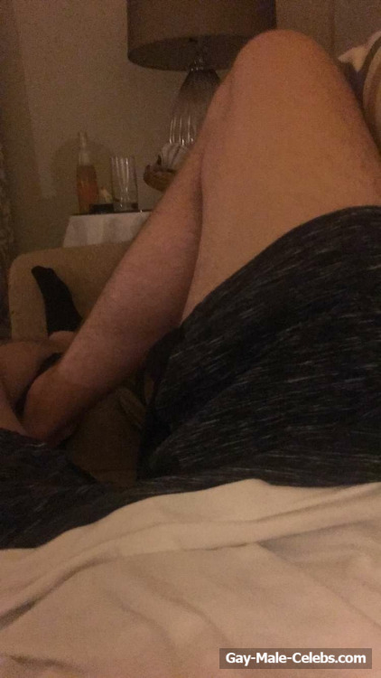 Charlie Puth Leaked Frontal Nude Selfie Pics