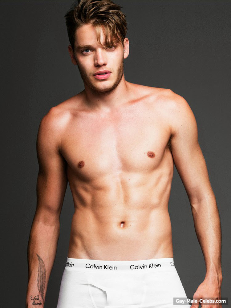 Dominic Sherwood Shirtless and Sexy Underwear Selfie