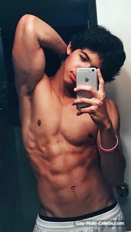 Luca Oriel Leaked Nude and Sexy Selfie