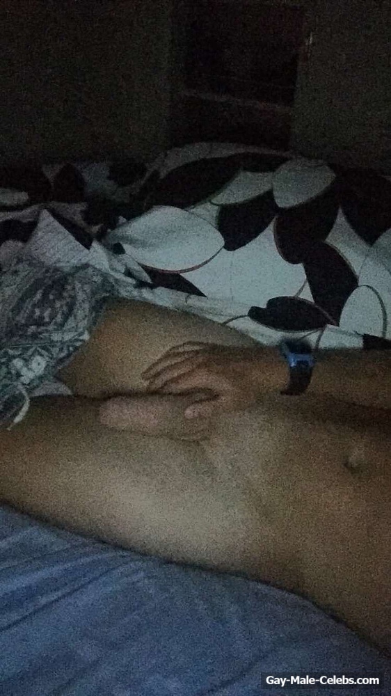 Corey Wagner Leaked Frontal Nude Photos