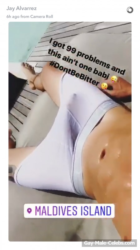 Jay Alvarrez Nude and Underwear Selfie