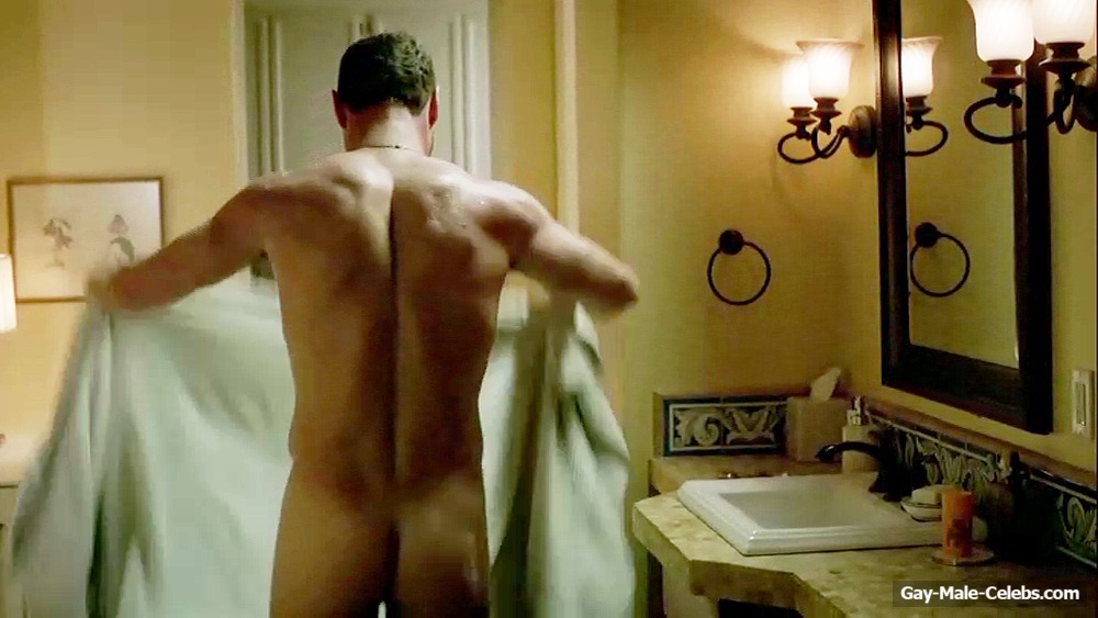 Liev Schreiber Leaked Nude Photos and Bare Ass Movie Scene