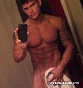 Colin Wayne Nude and Underwear Photos