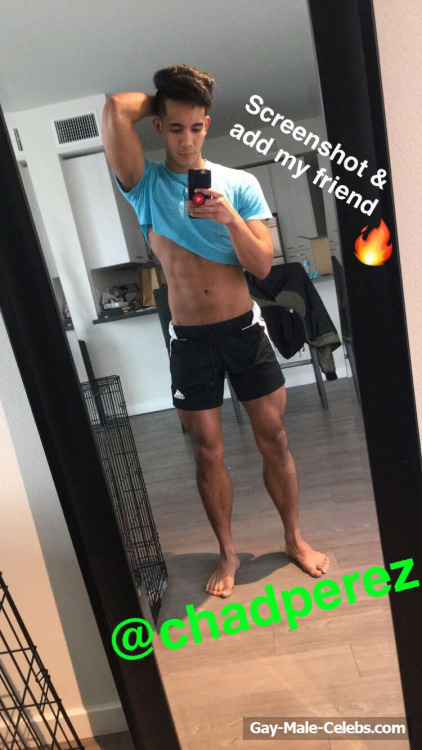 Singer Chad Perez Shirtless Sexy Selfie