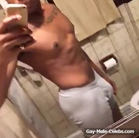 Avery Wilson Shirtless and Underwear Selfie Video