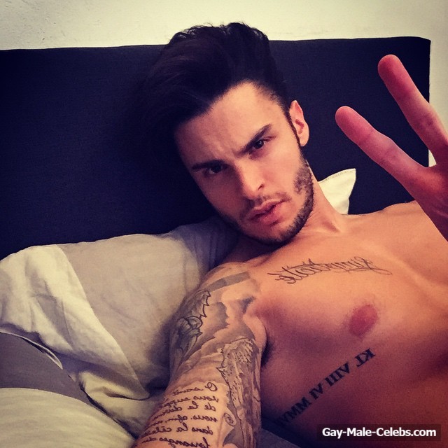 Super Male Model Baptiste Giabiconi Nude and Sexy Shots