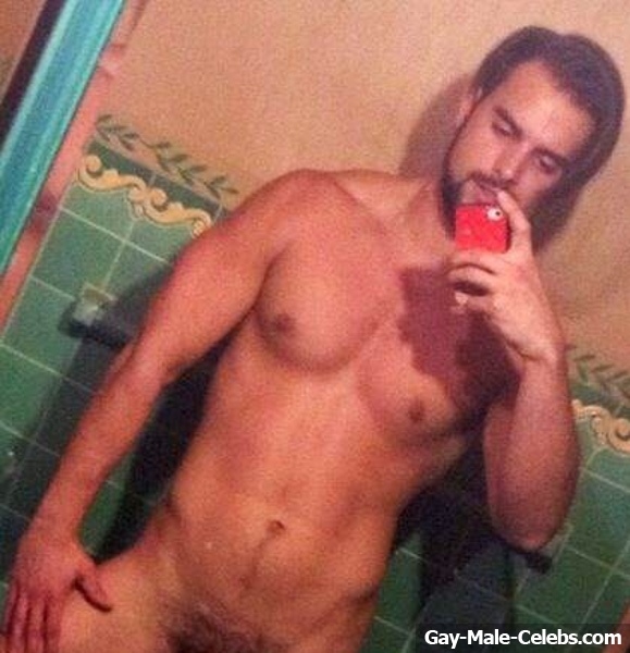 Logos Fire Island Participant Patrick McDonald Leaked Nude Selfie pic image