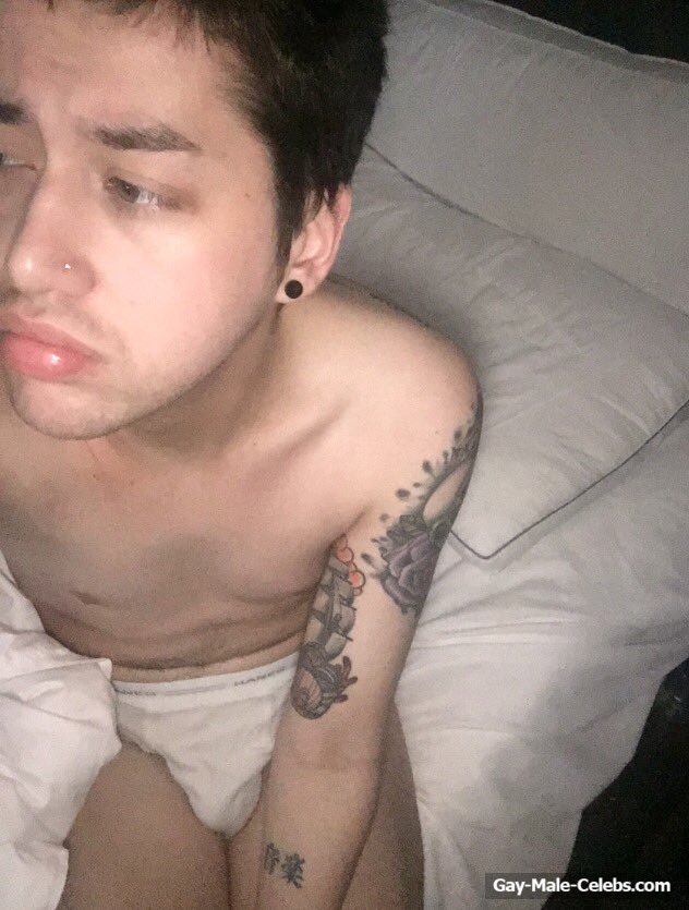 Adore Delano (Daniel Anthony Noriega) Leaked Nude Selfie