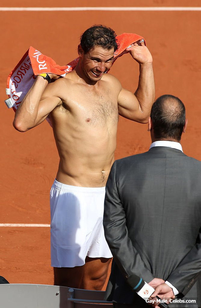 Rafael Nadal Paparazzi Shirtless And Sexy Photos