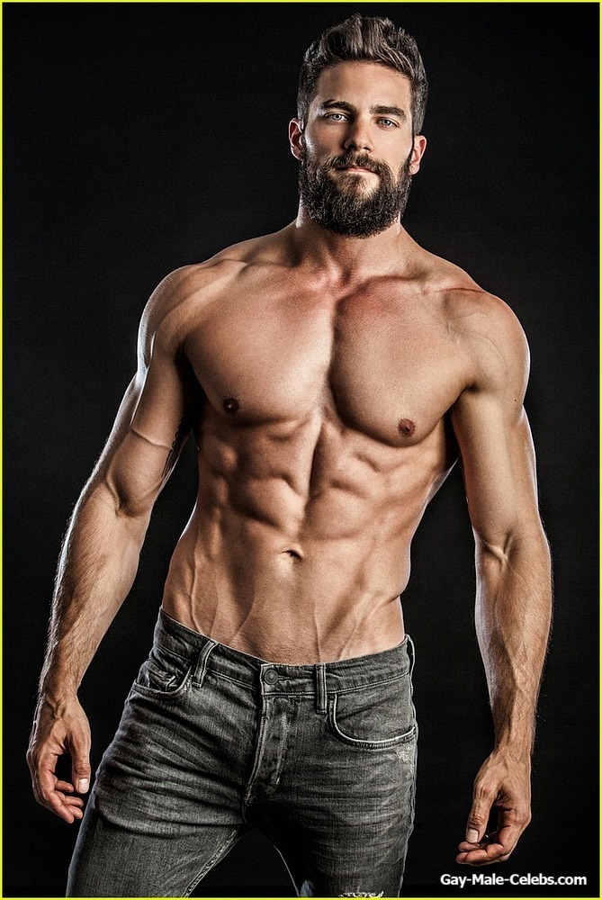 American Actor Brant Daugherty Sexy Shirtless Photoshoot