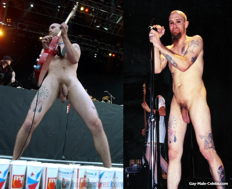 American Singer Nick Oliveri Frontal Nude On Stage.