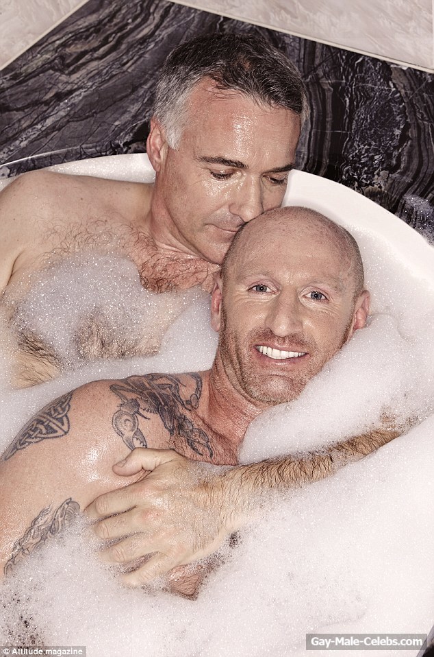 Sport Star Gareth Thomas Leaked Nude Selfie Photos