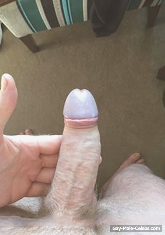 Sport Star Gareth Thomas Leaked Nude Selfie Photos
