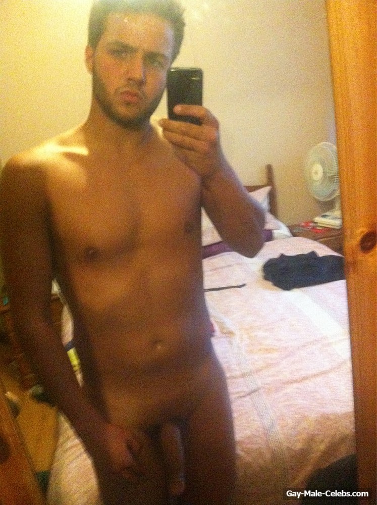 Louis Webb Leaked Nude And Wet Selfie Photos