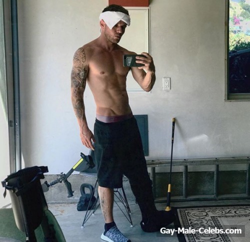 Ryan Phillippe Shirtless And Sexy Photos