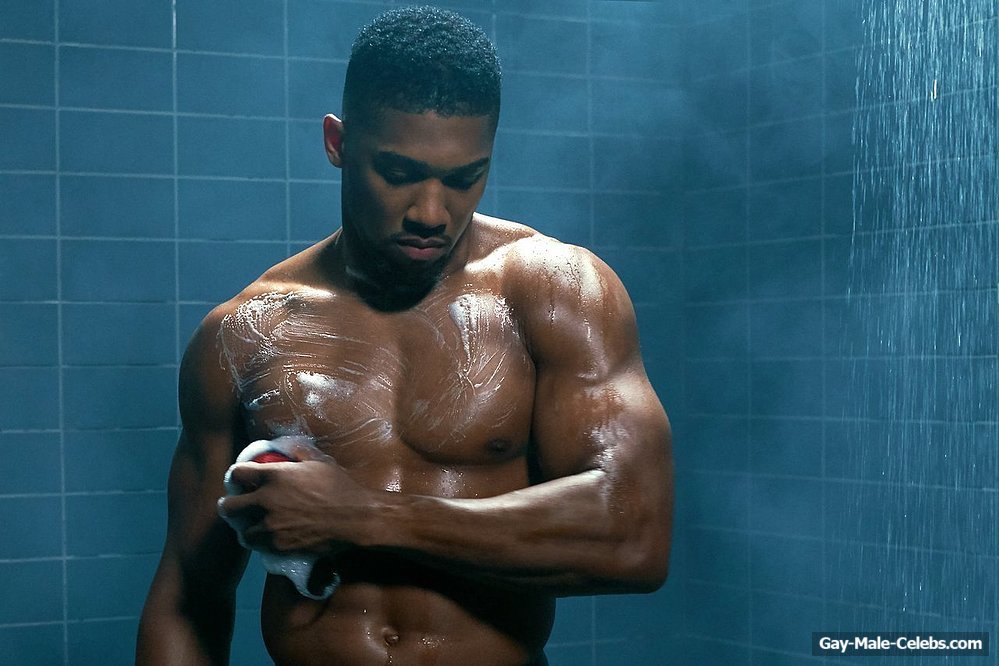 Anthony Joshua Looking Hot Shirtless In A Shower
