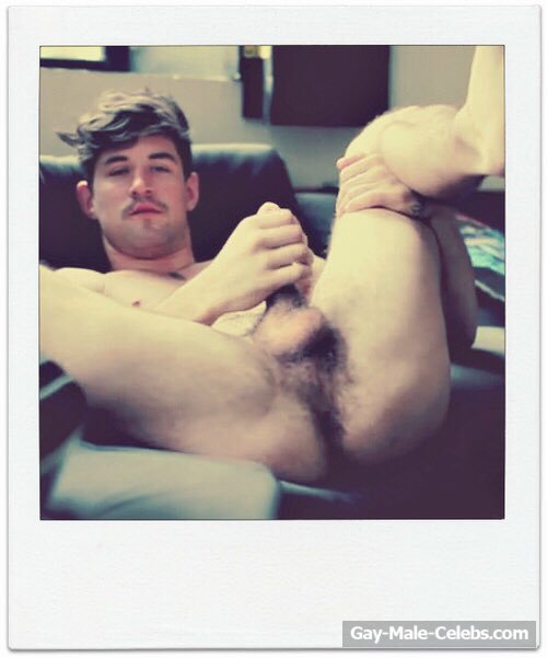 Benjamin Godfre Exposing His Inviting Penis