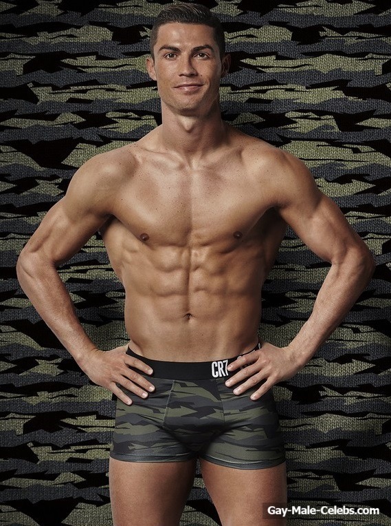 Cristiano Ronaldo Shirtless And Underwear Photos