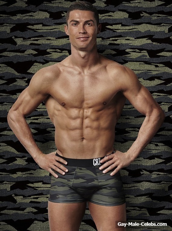 Cristiano Ronaldo Full Nude 39