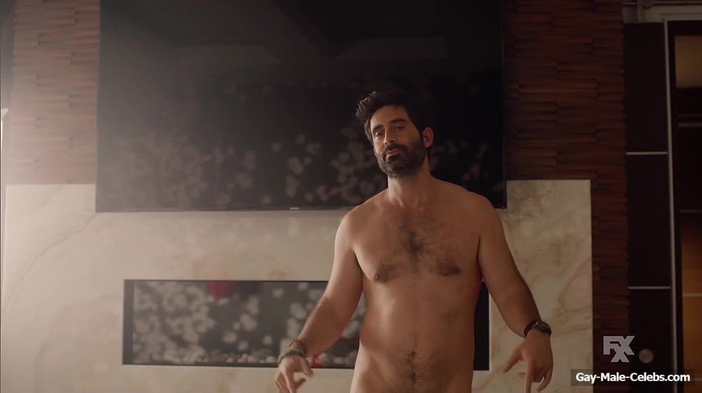 Stephen Schneider Nude in You’re The Worst