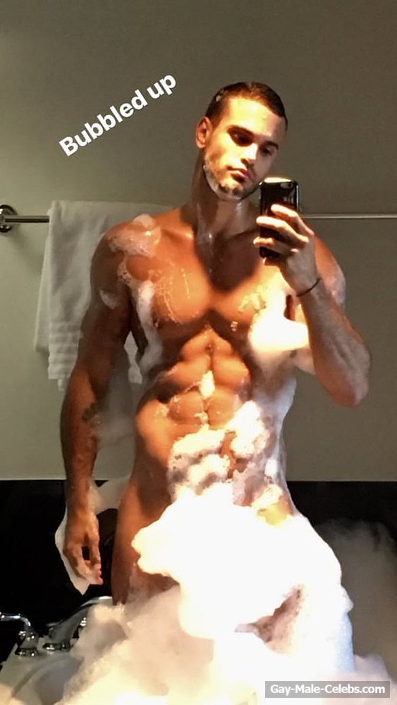Leonardo Corredor Shooting His Great Soapy Ass In A Shower