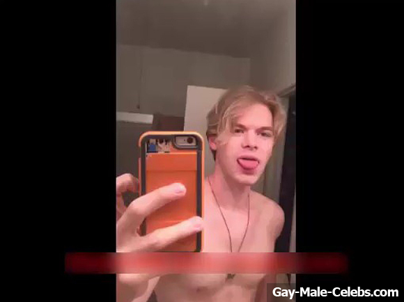 Kenton Duty New Jerk Off And Cumshot Video - Gay-Male-Celebs.com.