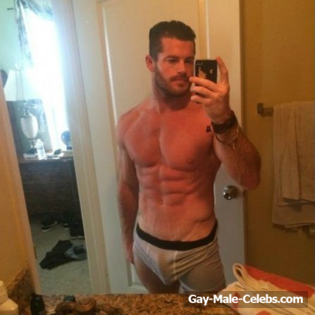 Matt Sydal Leaked Frontal Nude Selfie Photos