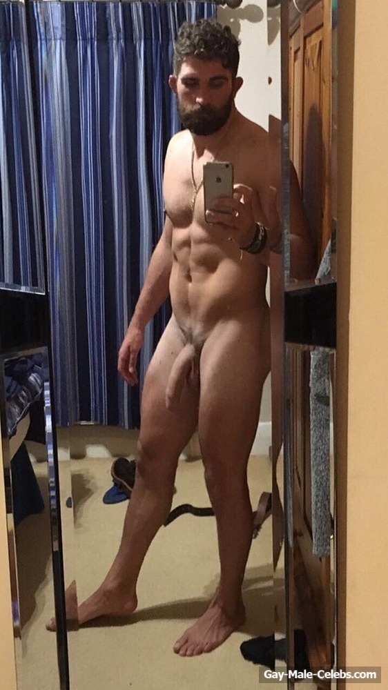American Professional Baseball Pitcher Jake Arrieta Leaked Frontal Nude Photos