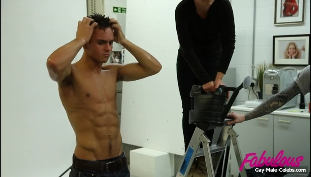 Tom Daley Shirtless And Sexy In Fabulous Photoshoot Behind The Scenes