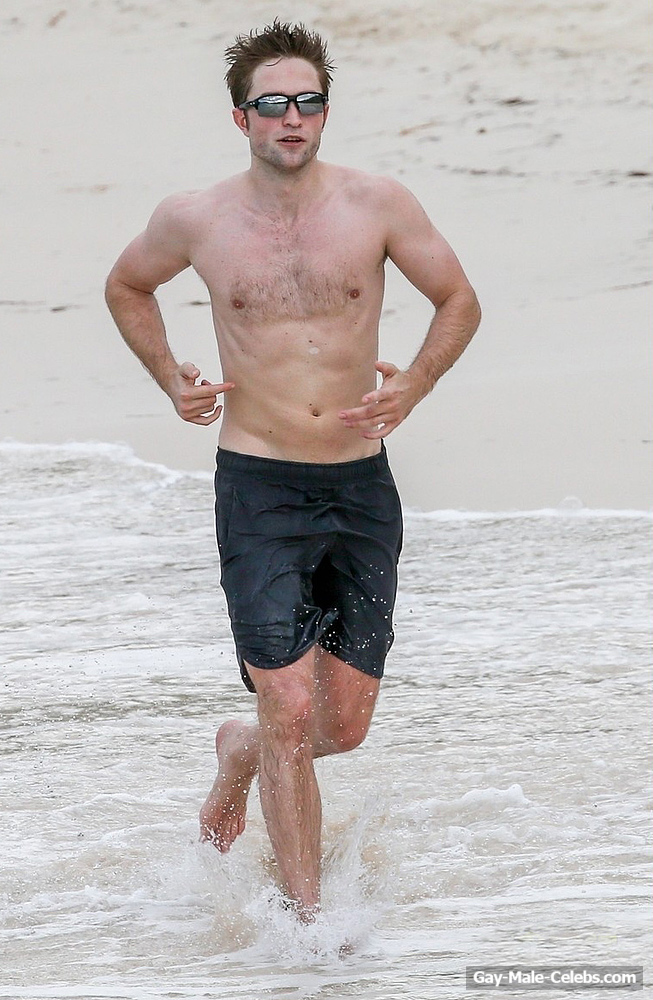 Robert Pattinson Paparazzi Shirtless Beach Photos