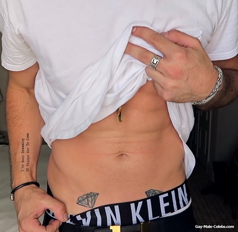 Sawyer Hartman Shirtless And Bulge Photos