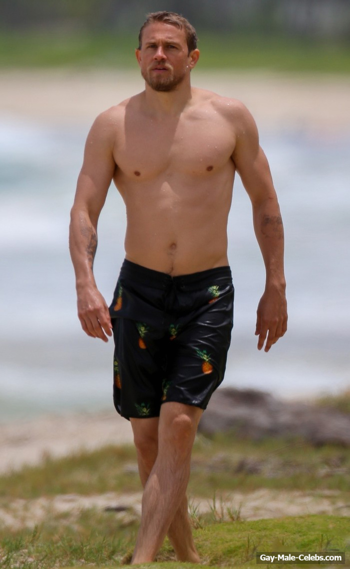 Charlie Hunnam Caught Shirtless On A Beach
