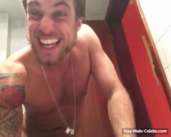 Big Brother Brazil Star Daniel Manzieri Leaked Nude And JerkOff Selfie Video