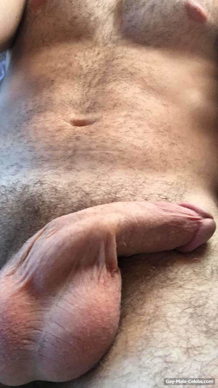 American-Canadian Actor Beau Mirchoff Leaked Nude Penis Selfie Photos
