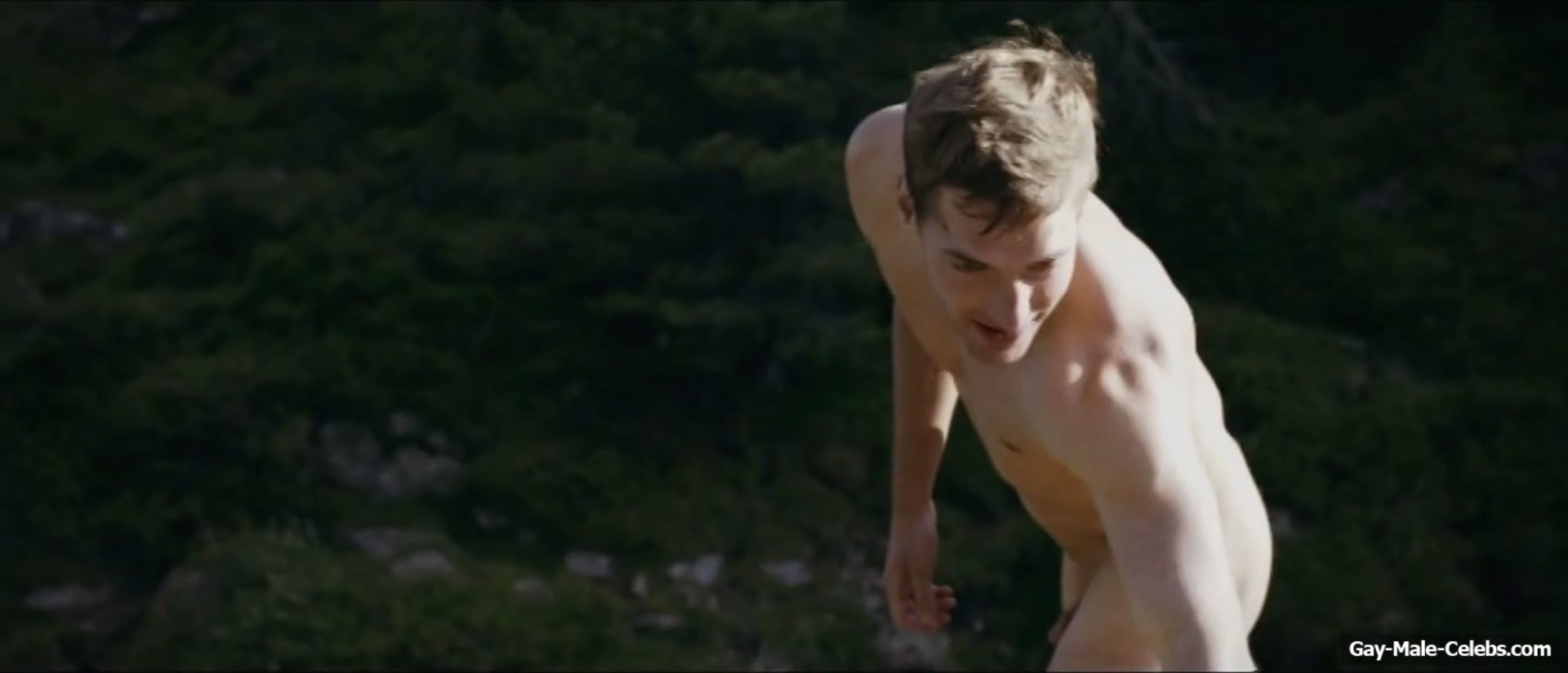 Vinzenz Wagner Flashing His Cock And Gorgeous Ass In Movie
