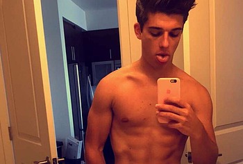 Sean O’Donnell nude