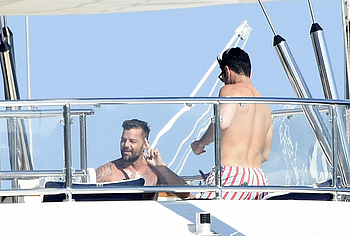 Ricky Martin nude