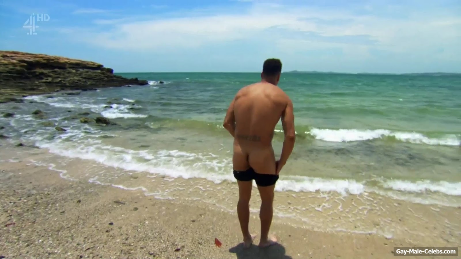 Anthony Ogogo Nude Ass In Celebrity Island S03E01