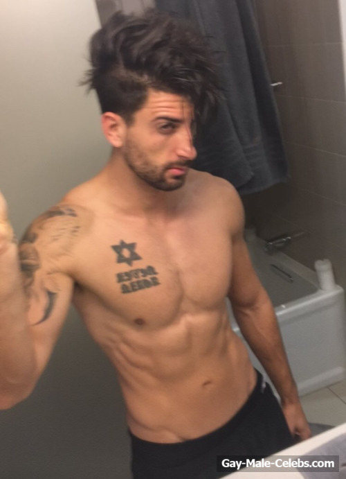 Jesse Wellens delivers everything he promises to us, and... 